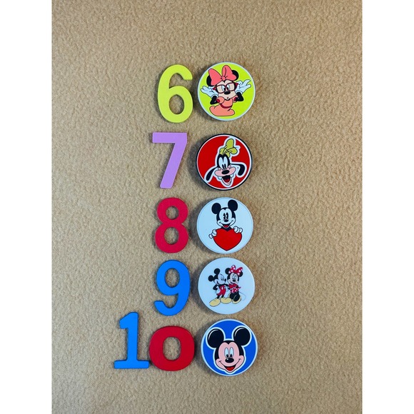 MICKEY M AND FRIENDS POP UP COLLAPSABLE PHONE ACCESSORY - Picture 2 of 6